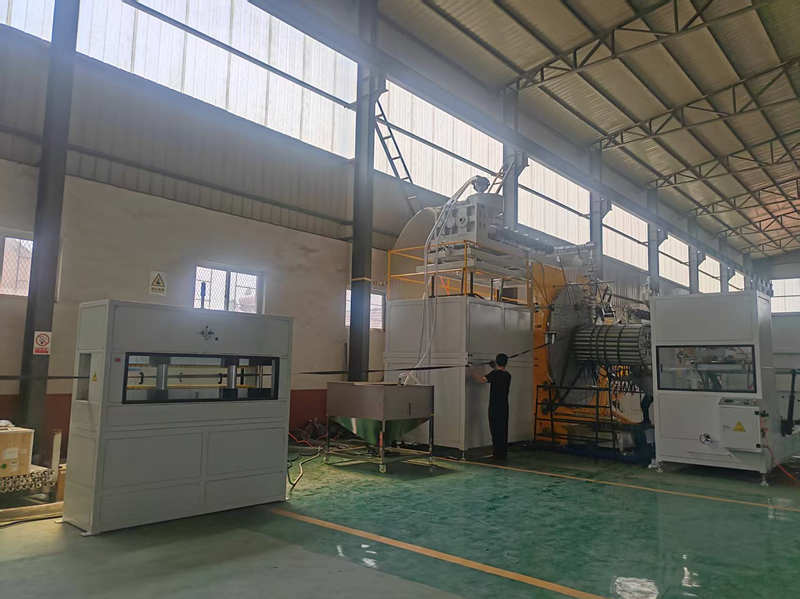 Ống xoắn ốc vách cứng Longchangjie PE đã hoàn thành thành công quá trình chạy thử!!!