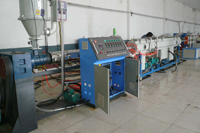 Dây chuyền sản xuất thanh PMMA